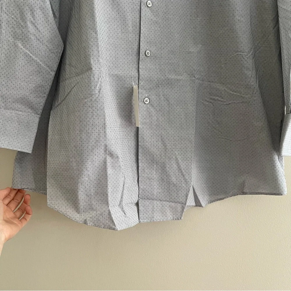 NWT Shaquille O’Neall Button-Up Shirt